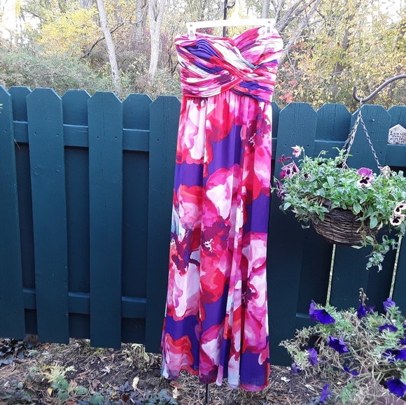 Lauren Ralph Lauren Evening Gown - Picture 8 of 11